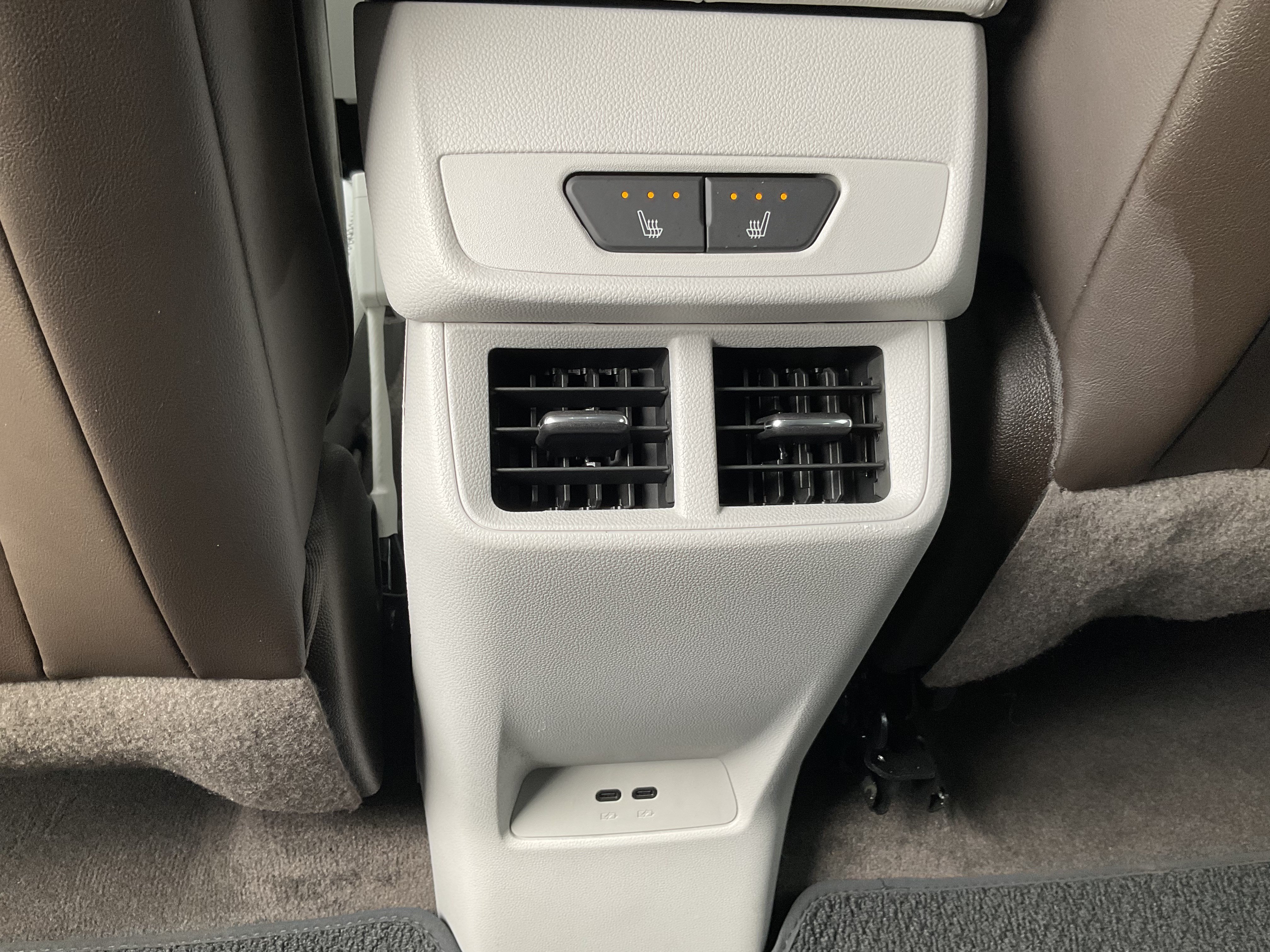 Used 2026 GMC Terrain Denali AWD/4WD image 38