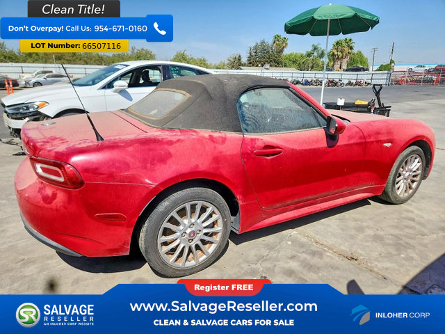 Used 2017 FIAT 124 Spider Classica RWD image 4