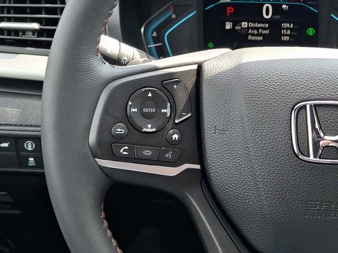 Used 2024 Honda Odyssey Sport image 22