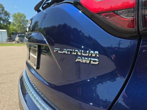 Certified 2024 Nissan Murano Platinum w/ Cargo Package AWD/4WD image 28