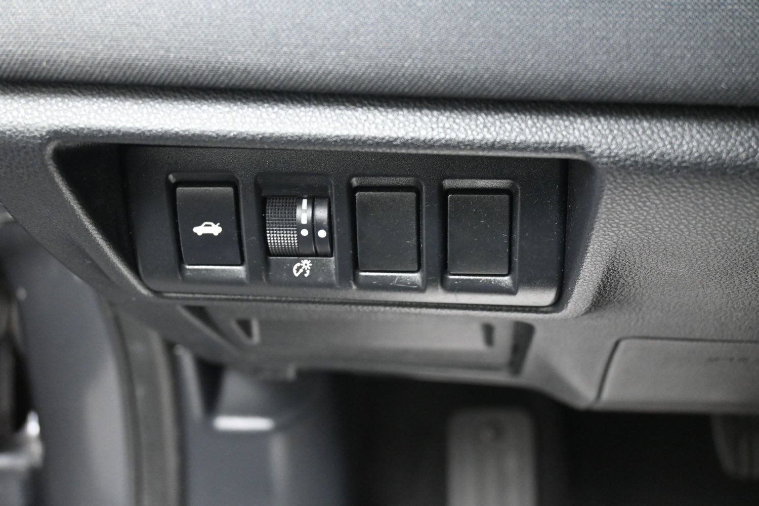 Used 2021 Subaru Legacy Premium AWD/4WD image 23