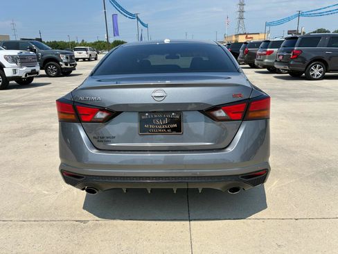 Used 2024 Nissan Altima 2.5 SR FWD image 6