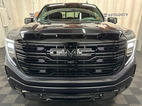 Used 2026 GMC Sierra 1500 Elevation w/ Elevation Premium Package AWD/4WD image 3