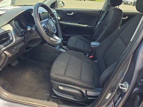 Used 2020 Kia Rio S FWD image 16