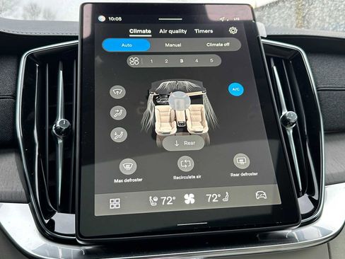 New 2026 Volvo XC90 B6 Ultra image 29