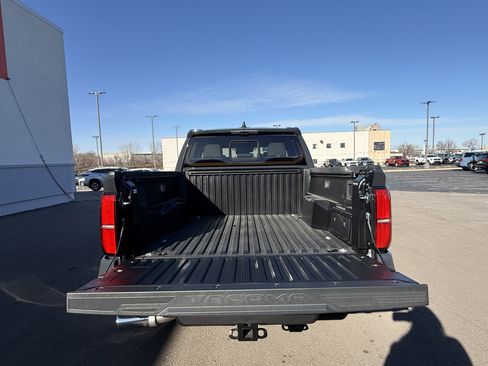 New 2026 Toyota Tacoma Limited AWD/4WD image 11