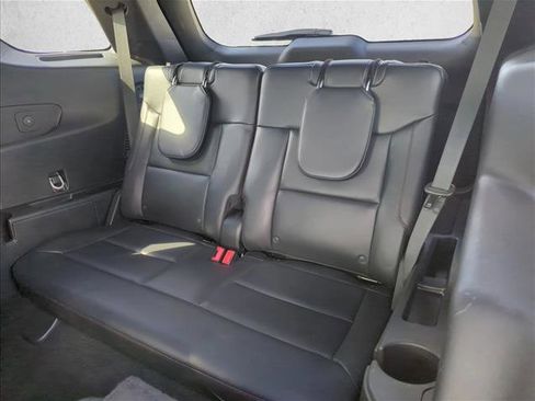 Used 2025 Ford Explorer ST image 21