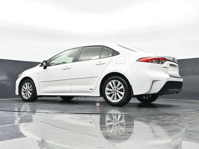 Used 2024 Toyota Corolla LE w/ LE Convenience Package AWD/4WD image 44