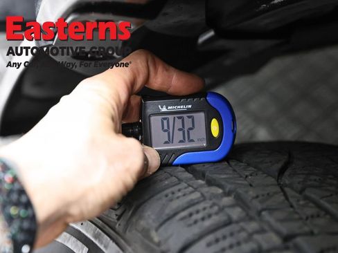 Used 2019 Toyota Tacoma TRD Sport w/ TRD Premium Sport Package image 28