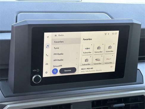 Certified 2025 Toyota Tacoma SR5 image 16