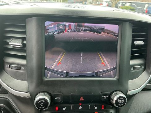 Used 2022 RAM 1500 Big Horn image 17