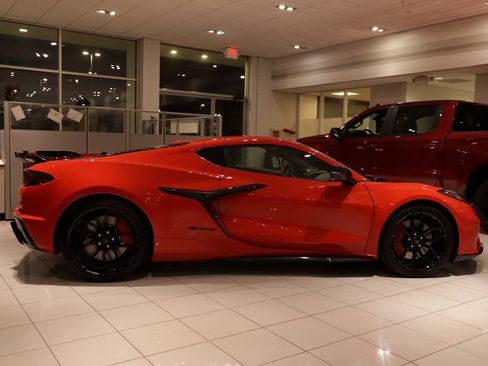 New 2026 Chevrolet Corvette Z06 w/ Battery Protection Package image 2