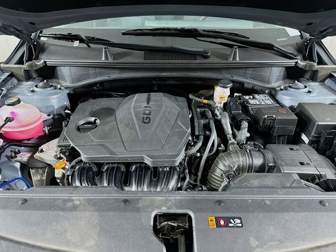 Used 2025 Kia Sportage LX image 30