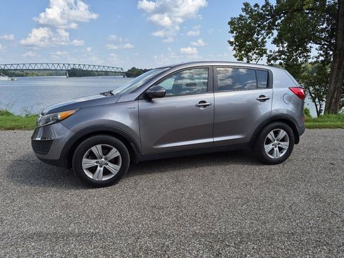 Used 2013 Kia Sportage LX AWD/4WD image 2