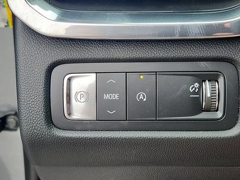 New 2026 GMC Acadia Elevation w/ Black Edition FWD image 17