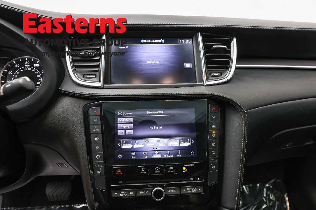 Used 2023 INFINITI QX50 Luxe AWD/4WD image 13