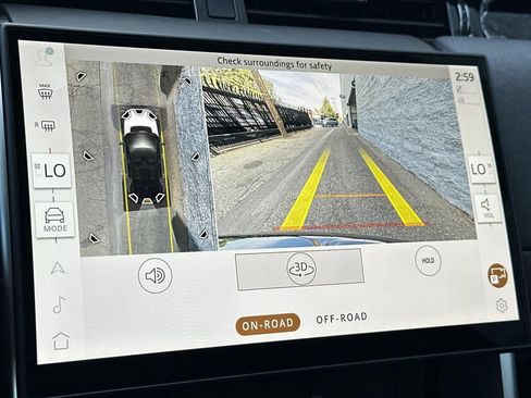 New 2025 Land Rover Discovery Sport S image 22