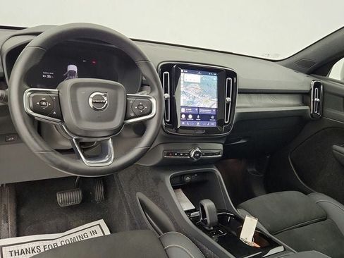 Used 2023 Volvo C40 P8 Recharge Plus AWD/4WD image 12