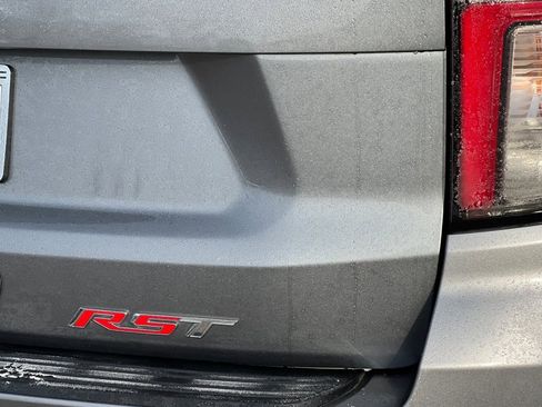 Certified 2022 Chevrolet Tahoe RST w/ Sport Performance Package image 25