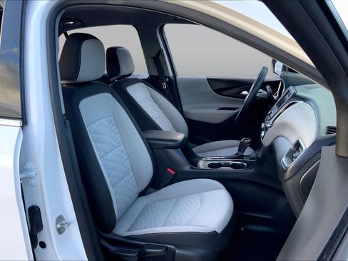 Used 2020 Chevrolet Equinox LT AWD/4WD image 9