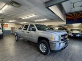 Used 2014 Chevrolet Silverado 3500 LT image 3