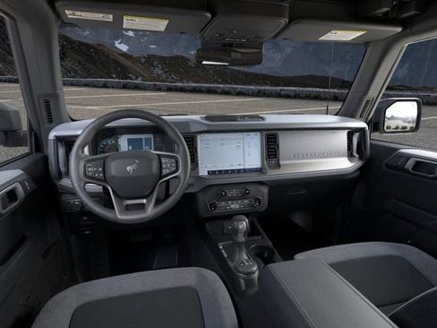 New 2025 Ford Bronco Big Bend image 9