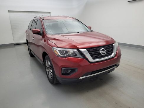 Used 2017 Nissan Pathfinder S AWD/4WD image 13