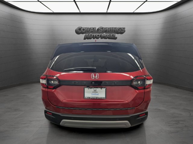 Used 2025 Honda Pilot EX-L image 6