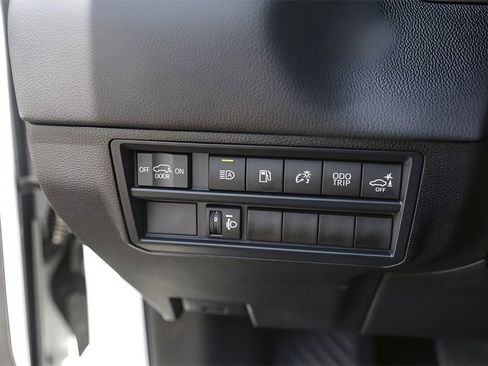 Used 2025 Toyota Sequoia SR5 image 35