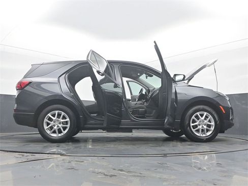 Used 2022 Chevrolet Equinox LT image 61