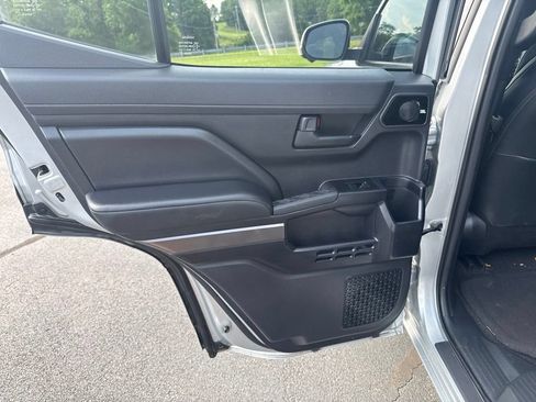 Used 2025 Toyota 4Runner TRD Sport Premium AWD/4WD image 39