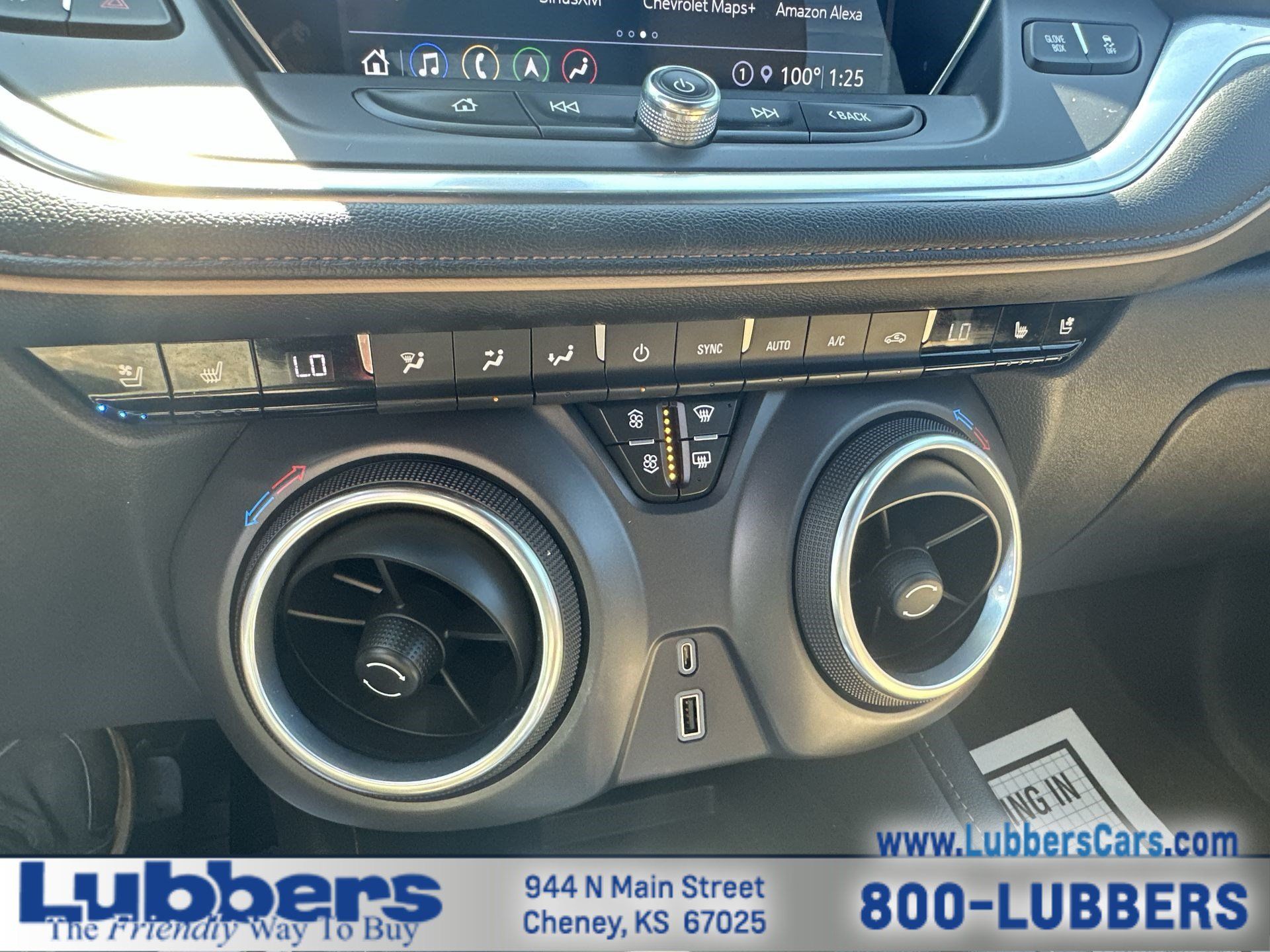 Used 2021 Chevrolet Blazer Premier w/ Driver Confidence II Package FWD image 18