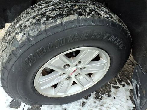 Used 2016 GMC Sierra 1500 SLE image 16