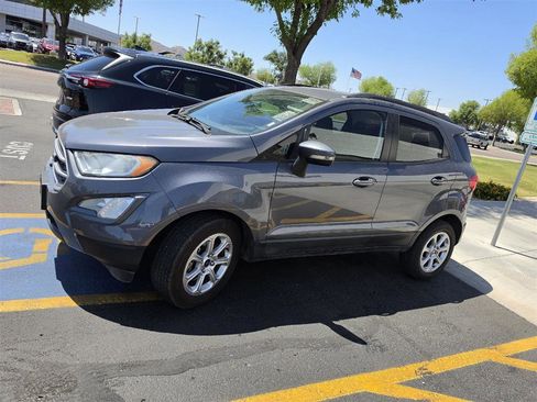 Used 2021 Ford EcoSport SE FWD image 4