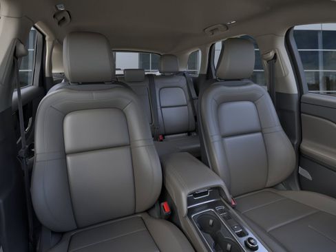 New 2026 Lincoln Corsair Premiere image 10