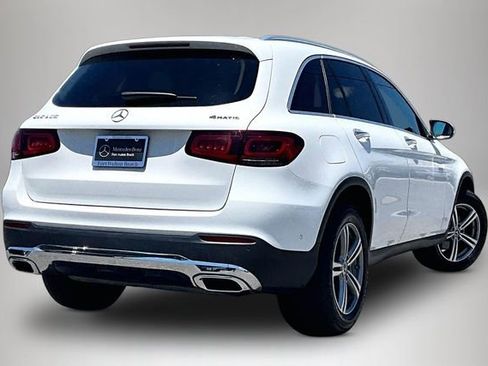 Used 2022 Mercedes-Benz GLC 300 4MATIC image 4