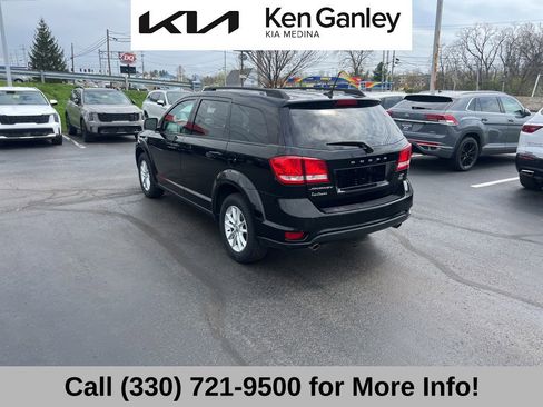 Used 2017 Dodge Journey SXT w/ Comfort/Convenience Group image 13