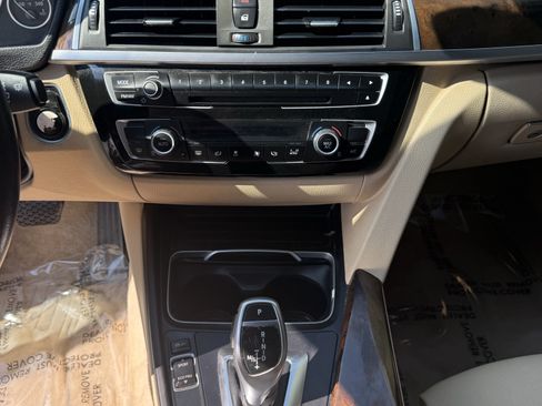 Used 2016 BMW 328i Sedan RWD image 16