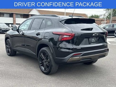 Used 2025 Chevrolet Trax ACTIV w/ Driver Confidence Package FWD image 38