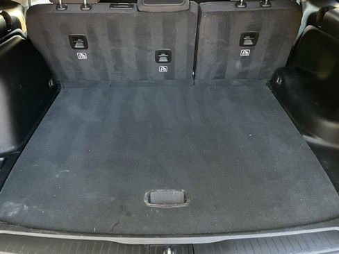 Used 2022 Jeep Grand Cherokee Laredo w/ Luxury Tech Group I image 17