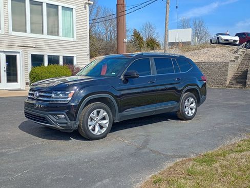 Used 2018 Volkswagen Atlas SE image 1