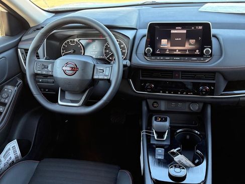 New 2026 Nissan Rogue Rock Creek image 11