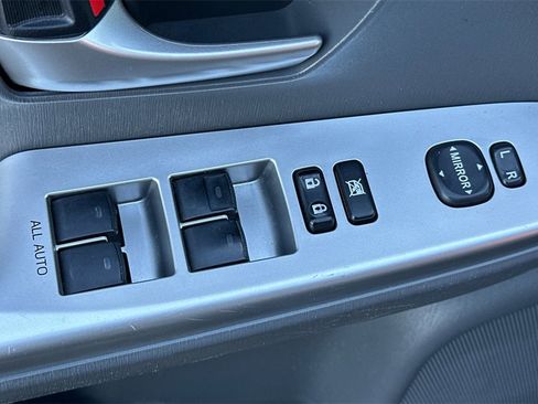 Used 2013 Toyota Prius V Three image 12