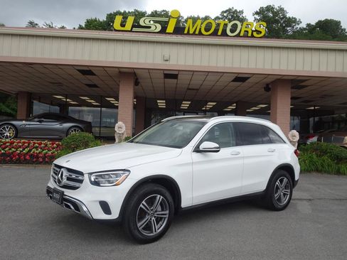 Used 2020 Mercedes-Benz GLC 300 4MATIC image 5