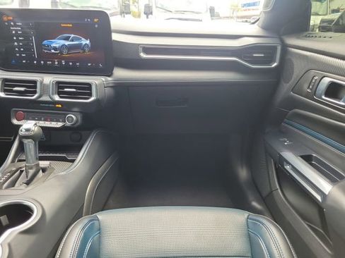 Used 2024 Ford Mustang GT Premium image 12