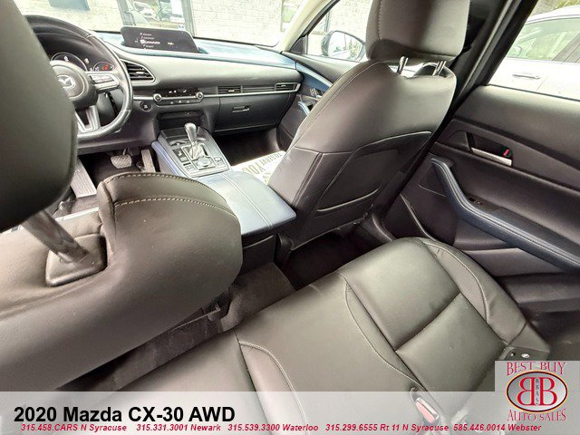 Used 2020 MAZDA CX-30 AWD w/ Select Package image 13