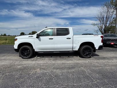New 2026 Chevrolet Silverado 1500 Custom Trail Boss w/ Turbomax Blackout Package