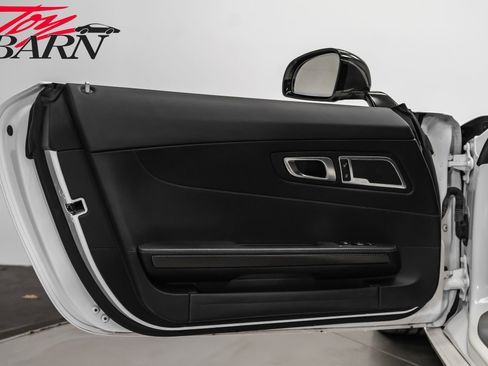 Used 2017 Mercedes-Benz AMG GT Coupe image 22