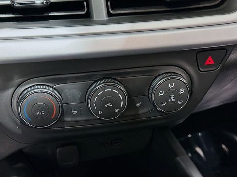 Certified 2026 Chevrolet Trax RS w/ Sunroof Package image 14