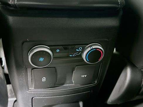 Used 2023 Ford Explorer XLT w/ Equipment Group 202A image 27